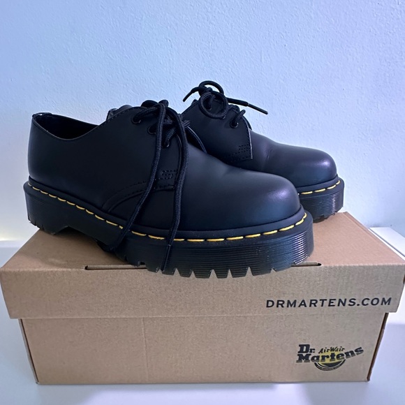 Dr. Martens - 1461 BEX SMOOTH LEATHER OXFORDS (SIZE 7) - Picture 4 of 7